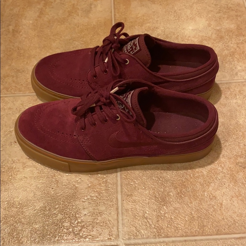 Nike Janoski